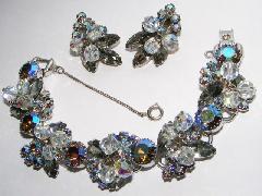 Gray (black Diamond) Navettes Earrings Clip