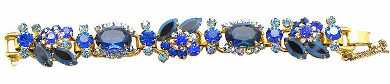 Front view of Blue Oval Multi-Color/Shaded Bracelet 5 Link