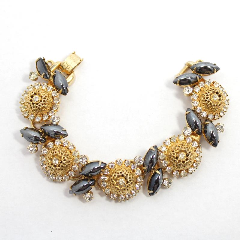 Front view of Hematite Navettes Bracelet 5 Link