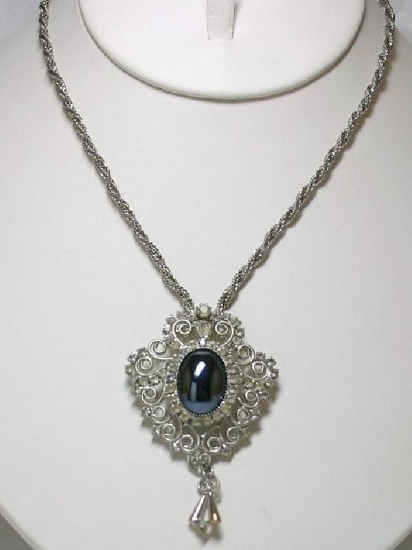 Front view of Hematite Cabochons Pendant
