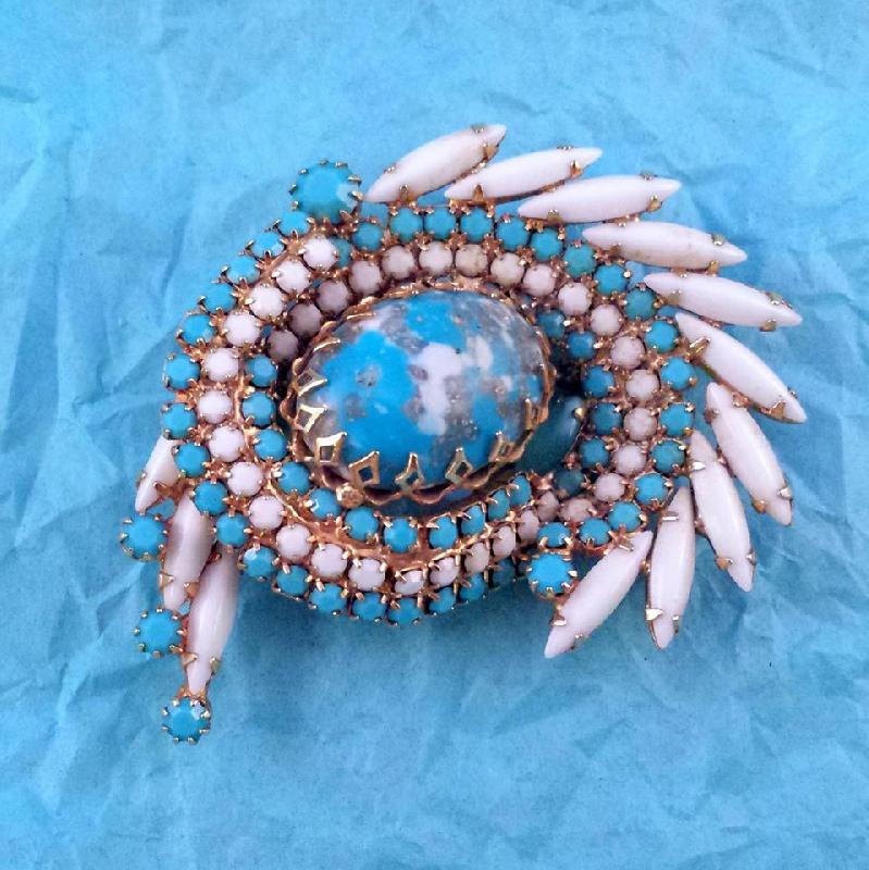 Front view of Turquoise Cabochons Spotted Brooch
