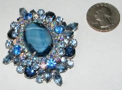 Blue Oval Givre Pin Pendant