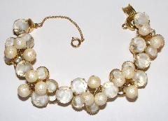 White (chalk Or Milk) Chatons Only Givre Bracelet 5 Link