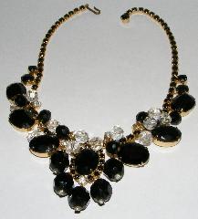 Black (jet) Oval Necklace