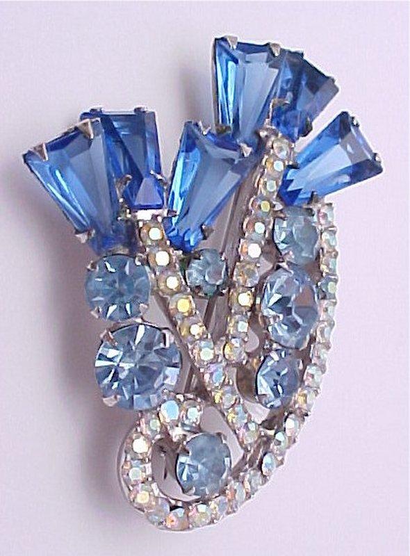 Front view of Blue Keystones Brooch