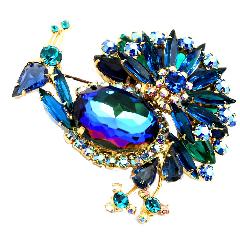 Blue Oval Multi-Color/Shaded Brooch