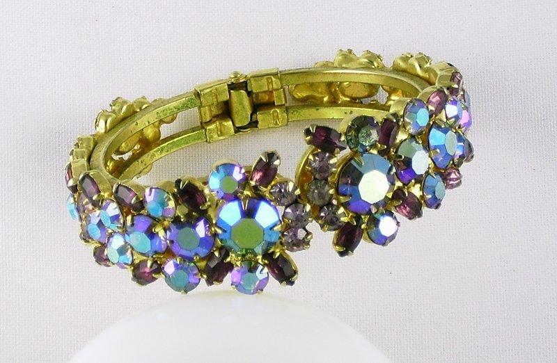 Front view of AB Navettes Bracelet Clamper