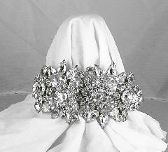 Clear Pear Bracelet Clamper