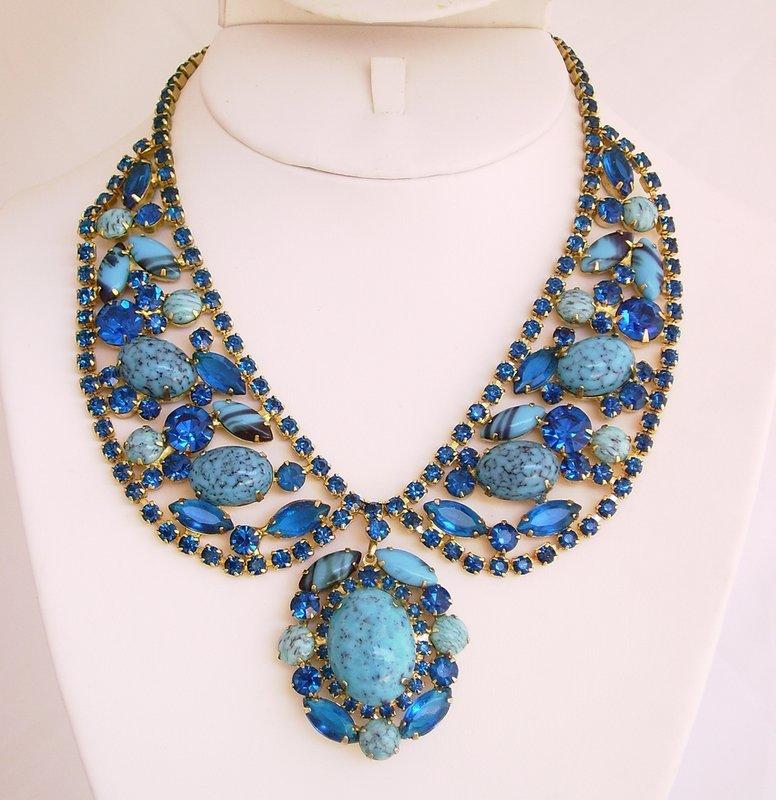 Front view of Blue Cabochons Spotted Necklace