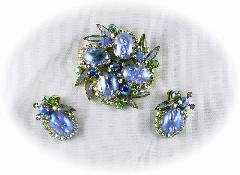 Blue Cabochons Spotted Earrings Clip