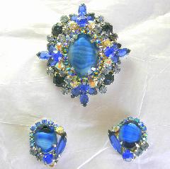 Blue Oval Givre Earrings Clip