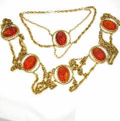 Red Cabochons Molded/Cut Belt