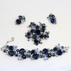 Blue Chatons Only Earrings Clip