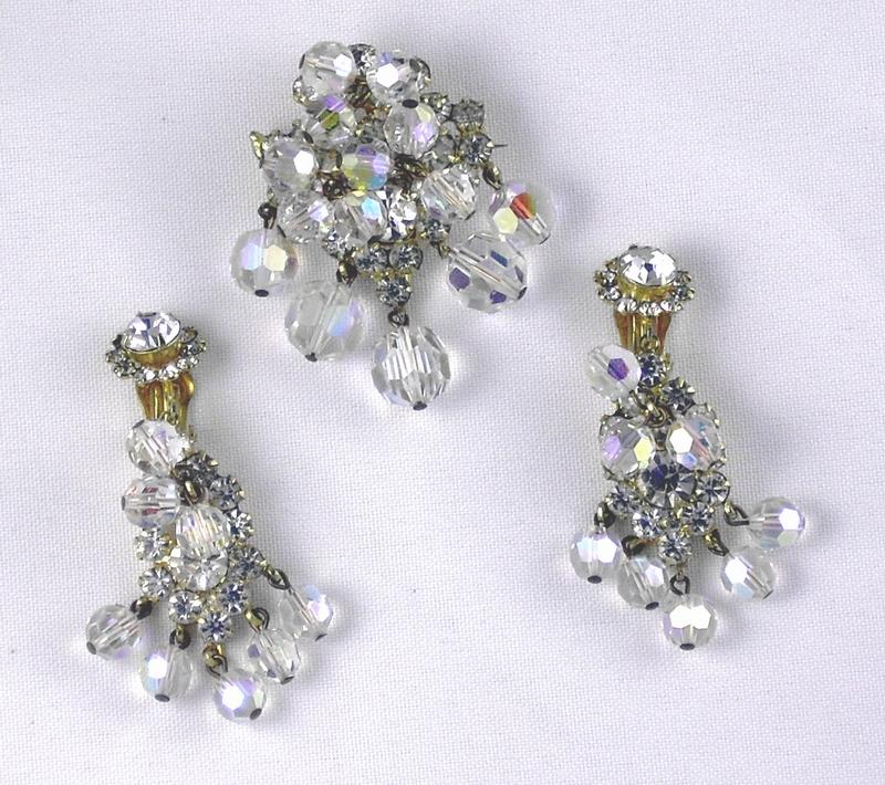 Front view of Clear Chatons Only Pin Pendant