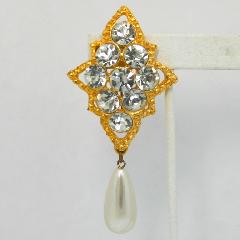 Chatons Only Brooch