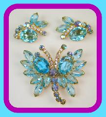 Turquoise Oval Brooch