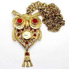Red Cabochons Pendant