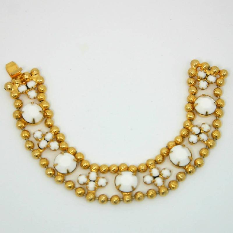 Front view of White (chalk Or Milk) Chatons Only Bracelet Flat Push In