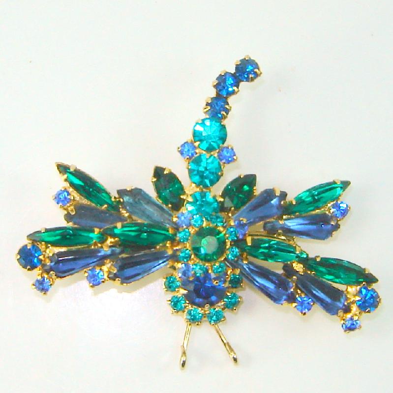 Front view of Blue Spear Brooch