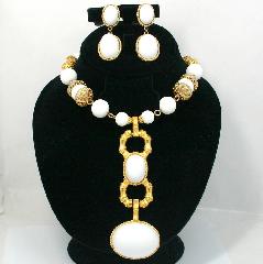 White (chalk Or Milk) Cabochons Necklace