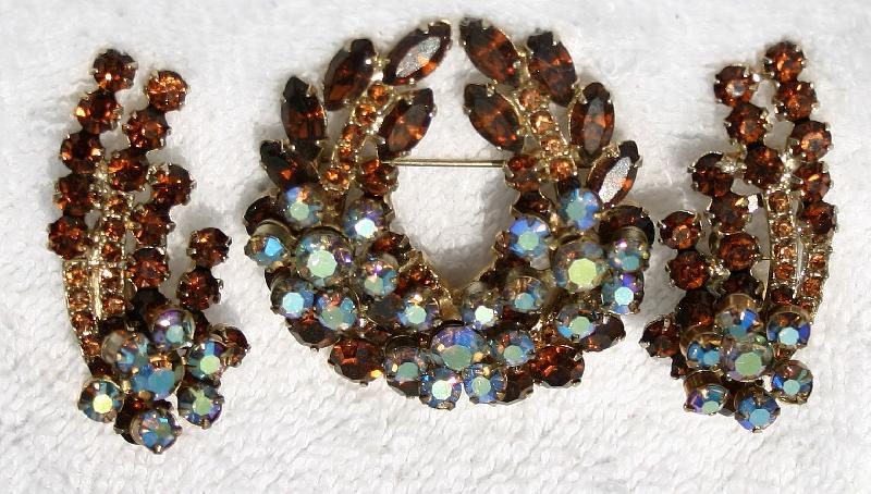 Front view of Topaz Navettes Brooch