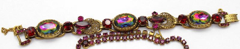 Front view of Purple (cardinal) Oval Multi-Color/Shaded Bracelet 5 Link