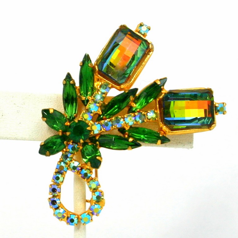 Front view of Green Emerald Cut Multi-Color/Shaded Brooch