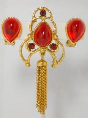 Red Cabochons Plastic Brooch