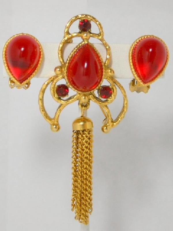 Front view of Red Cabochons Plastic Brooch