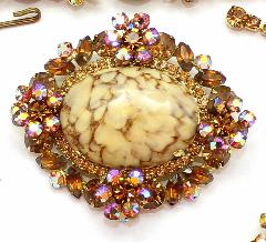 Topaz Cabochons Spotted Brooch