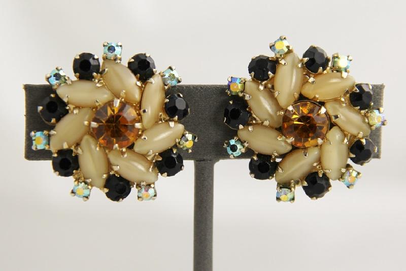 Front view of Multiple Colors Navettes Multi-Color/Shaded Earrings Clip