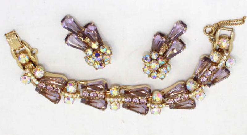 Front view of Purple (cardinal) Pentagon Bracelet 5 Link