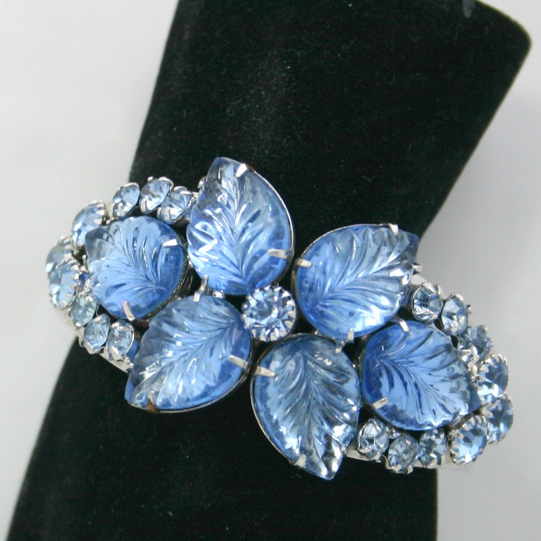 Front view of Blue Leaf Molded/Cut Bracelet Clamper