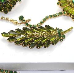 Green Spear Brooch