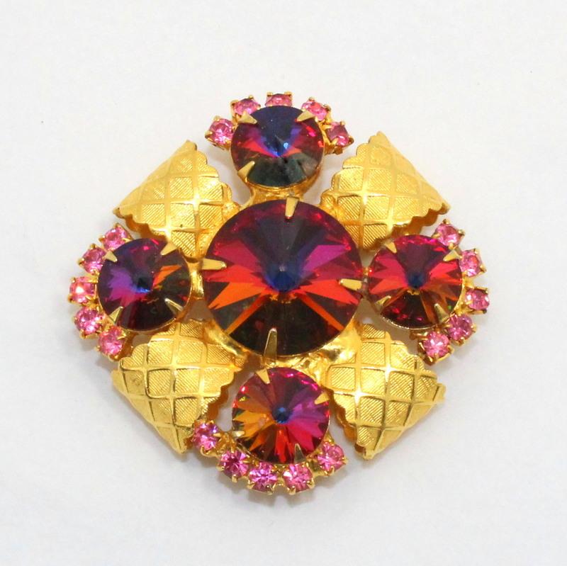 Front view of Pink Chatons Only Rivoli/Margarita Brooch
