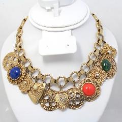 Chatons Only Necklace