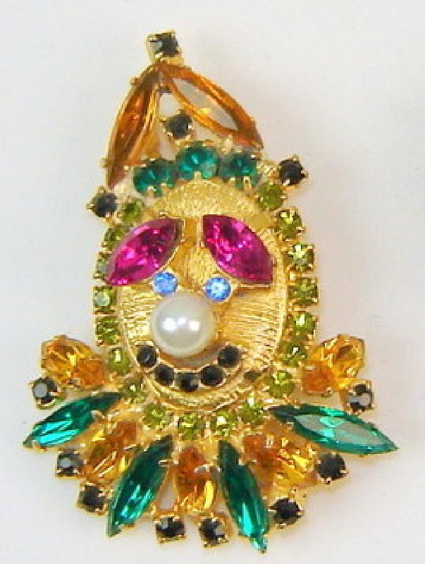 Front view of Green Navettes Pearl Brooch