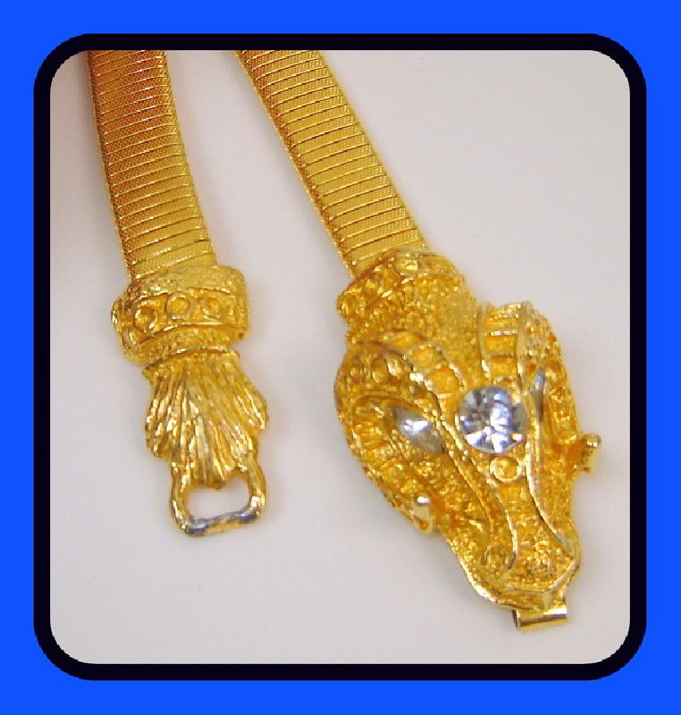 Front view of Clear Navettes Belt