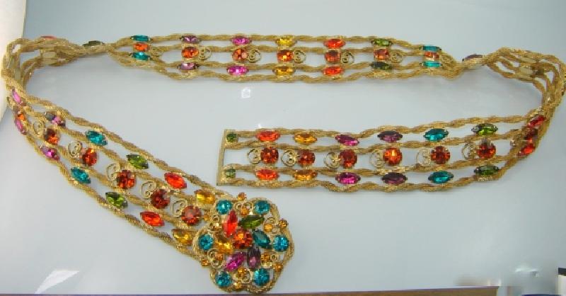 Front view of Multiple Colors Navettes Belt