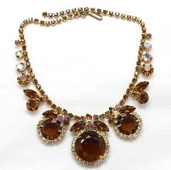 Topaz Dentelle Necklace