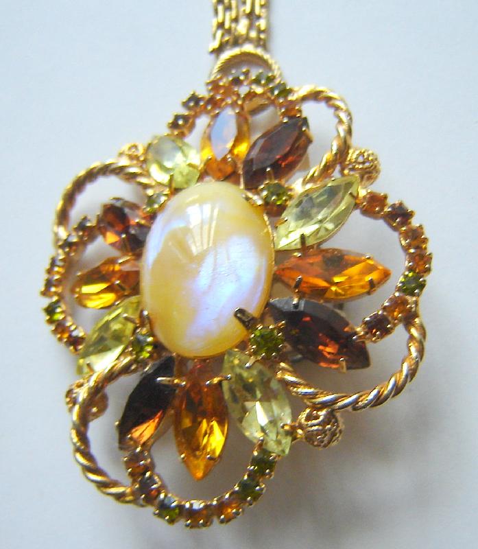 Front view of Yellow Navettes Multi-Color/Shaded Pendant