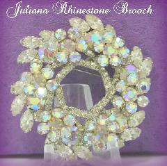 Navettes Brooch