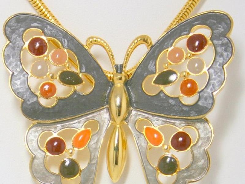 Front view of Multiple Colors Chatons Only Pin Pendant