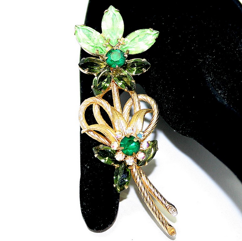 Front view of Green Navettes Brooch