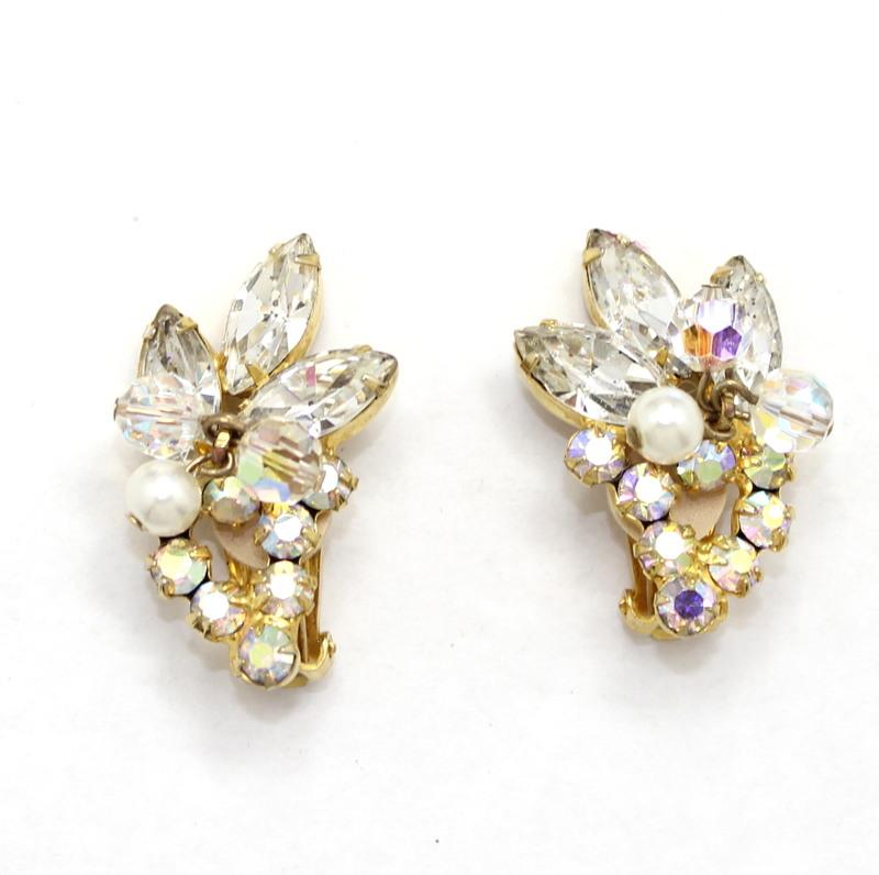 Front view of Clear Navettes Pearl Earrings Clip
