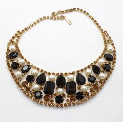 Black (jet) Emerald Cut Pearl Necklace