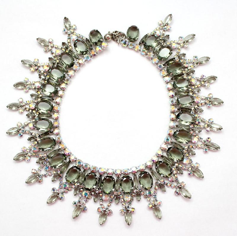 Front view of Gray (black Diamond) Oval Necklace