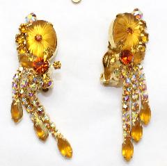 Yellow Pillowcase Molded/Cut Earrings Clip
