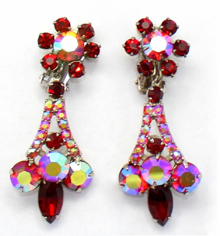 Front view of Red Navettes Earrings Clip