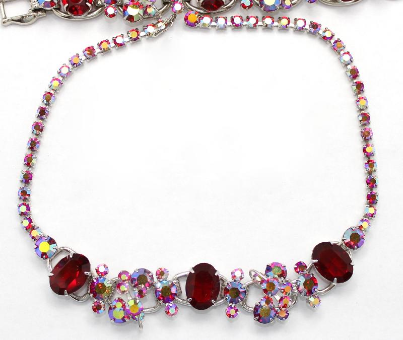 Front view of Red Oval Necklace